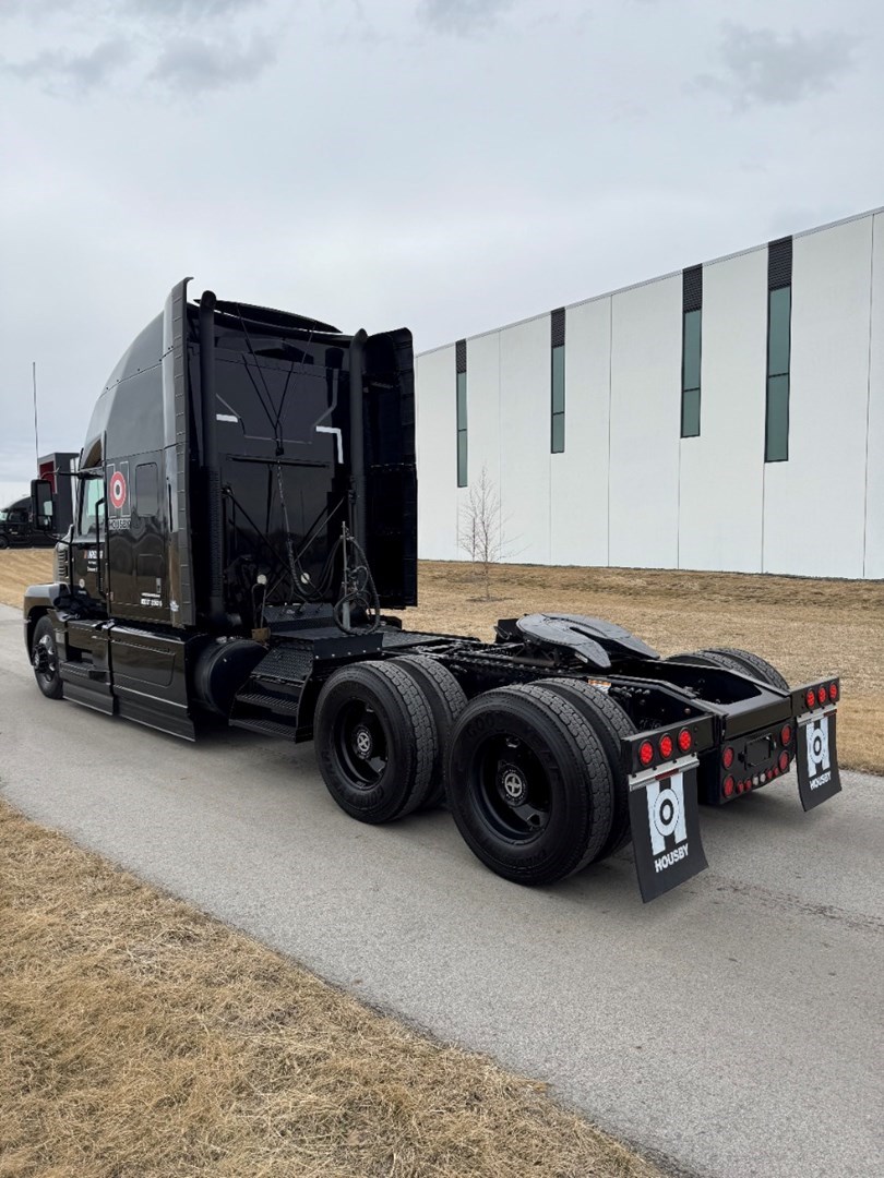 2020 MACK AN64T - USED TRUCKS SLEEPER - image 4